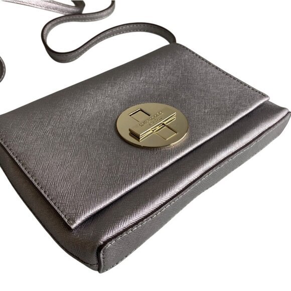 Kate Spade‎ Metallic Silver Leather Mini Crossbody Bag With Twist-Lock Closure - Picture 3 of 9